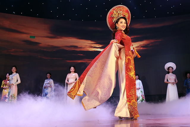 Sinh viên Học viên Thanh thiếu niên Việt Nam đăng quang iMiss Thăng Long 2017