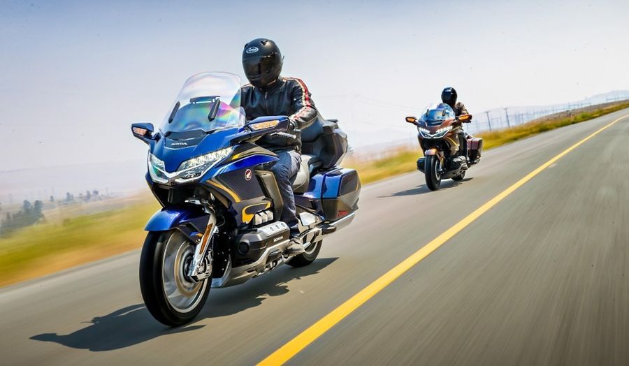 Có giá từ 534 triệu VNĐ, Honda Goldwing 2018 tiếp tục thống trị phân khúc xe đường trường