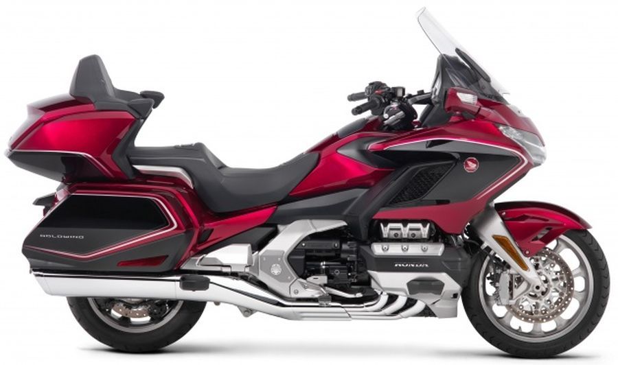 Có giá từ 534 triệu VNĐ, Honda Goldwing 2018 tiếp tục thống trị phân khúc xe đường trường