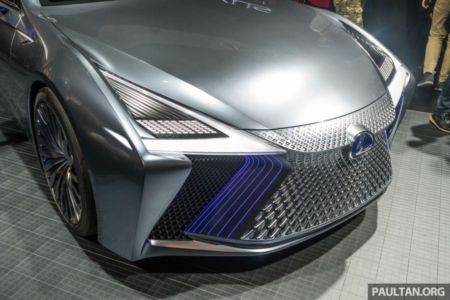 Tokyo 2017: Lexus LS+ Concept là 