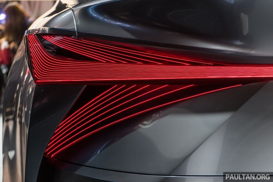 Tokyo 2017: Lexus LS+ Concept là 