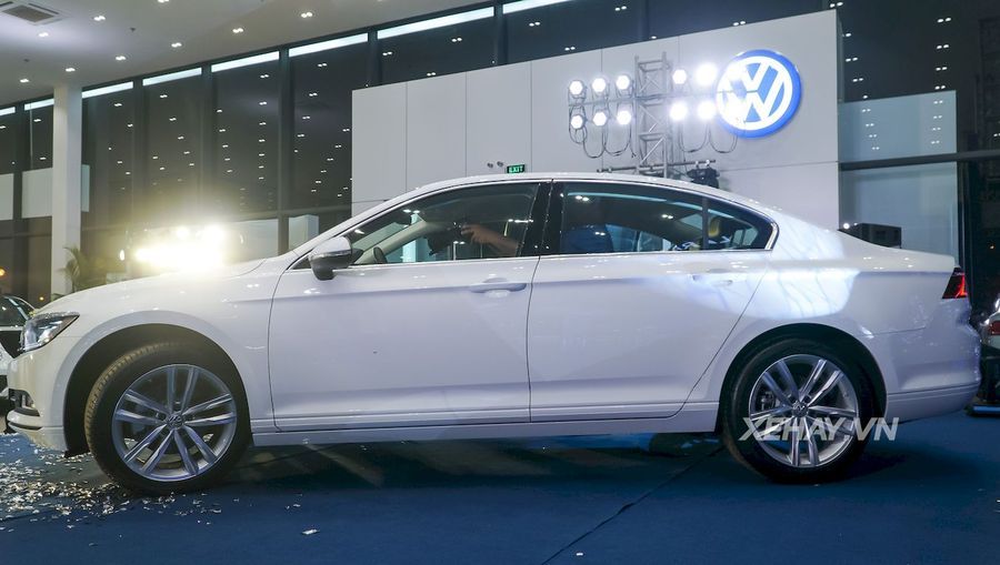 [VIMS 2017] Khám phá gian hàng Volkswagen với các mẫu xe từ trung cấp tới cao cấp