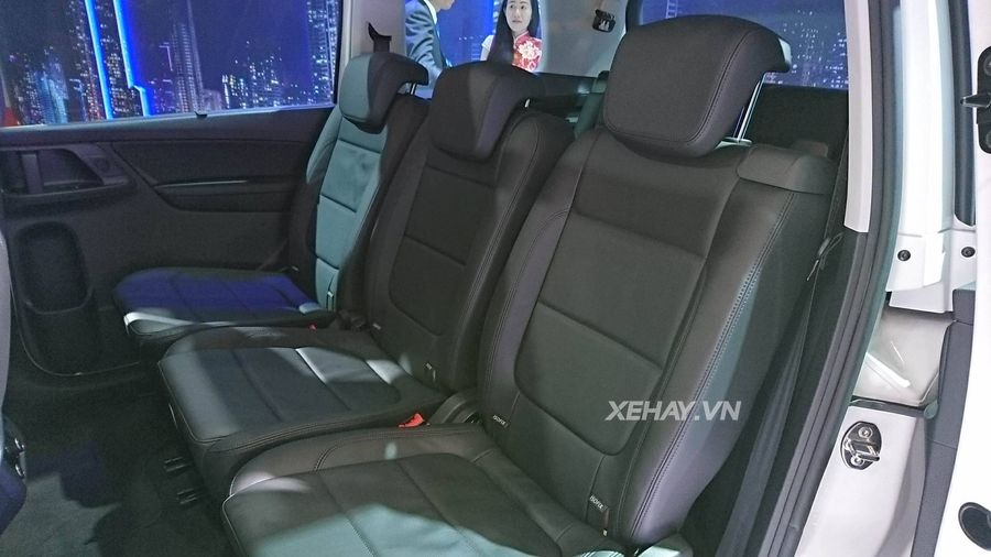 [VIMS 2017] Khám phá gian hàng Volkswagen với các mẫu xe từ trung cấp tới cao cấp