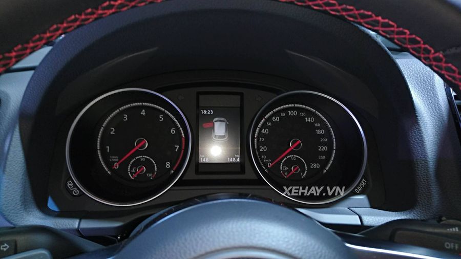 [VIMS 2017] Khám phá gian hàng Volkswagen với các mẫu xe từ trung cấp tới cao cấp