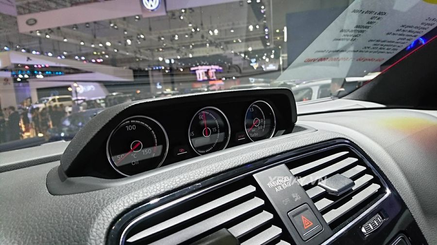 [VIMS 2017] Khám phá gian hàng Volkswagen với các mẫu xe từ trung cấp tới cao cấp