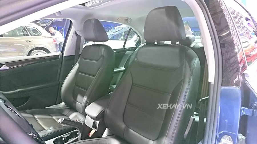 [VIMS 2017] Khám phá gian hàng Volkswagen với các mẫu xe từ trung cấp tới cao cấp