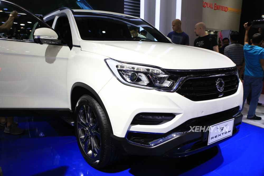 [VIMS 2017] Ssangyong gây chú ý với mẫu SUV cỡ trung hoàn toàn mới G4 Rexton 2018