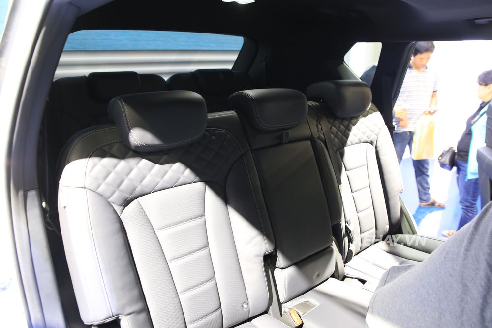 [VIMS 2017] Ssangyong gây chú ý với mẫu SUV cỡ trung hoàn toàn mới G4 Rexton 2018