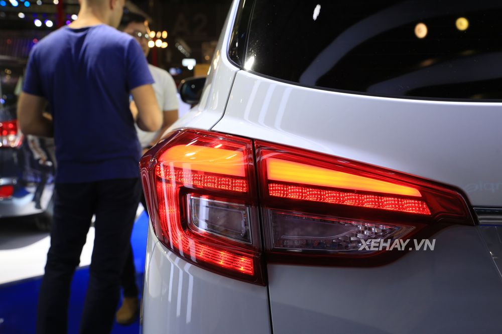 [VIMS 2017] Ssangyong gây chú ý với mẫu SUV cỡ trung hoàn toàn mới G4 Rexton 2018