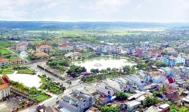 Thành đoàn Hà Nội chúc mừng 30 năm thành lập huyện Lâm Hà
