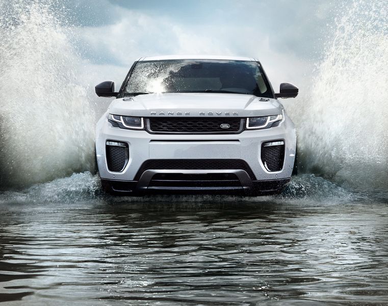 Land Rover Discovery Sport và Range Rover Evoque 2018 cùng chia sẻ động cơ mới