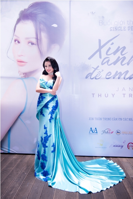 Single đầu tiên của Janny Thuỷ Trần hứa hẹn “công phá” thị trường âm nhạc