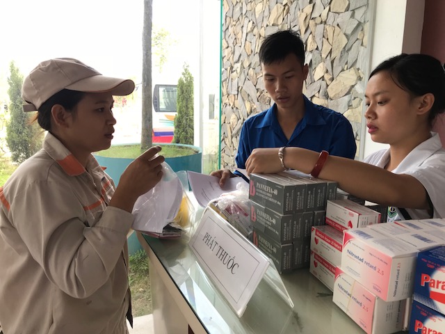 1000 đoàn viên thanh niên công nhân được khám bệnh, phát thuốc miễn phí