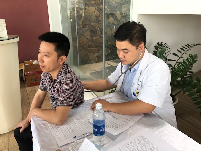 1000 đoàn viên thanh niên công nhân được khám bệnh, phát thuốc miễn phí