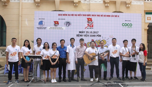 “Ngày Chủ nhật cho em” đến với bệnh nhi viện Xanh Pôn