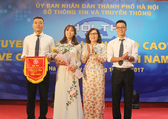Quận Hoàn Kiếm giành giải Nhất Hội thi tuyên truyền viên, báo cáo viên về Cải cách hành chính