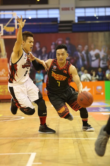 VBA 2017: Thất thủ ngay trên sân nhà, Saigon Heat bỏ lỡ cơ hội đoạt ngôi đầu bảng