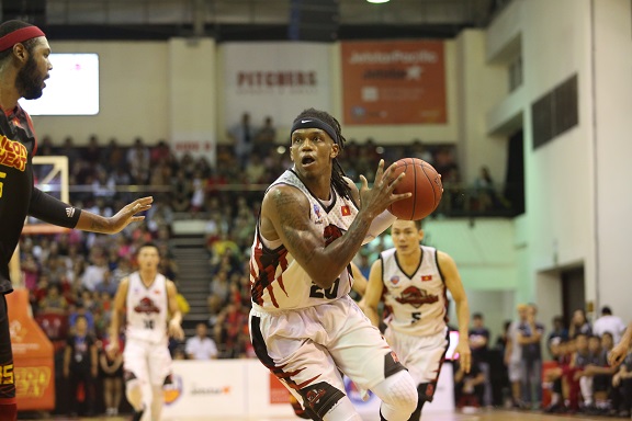 VBA 2017: Thất thủ ngay trên sân nhà, Saigon Heat bỏ lỡ cơ hội đoạt ngôi đầu bảng