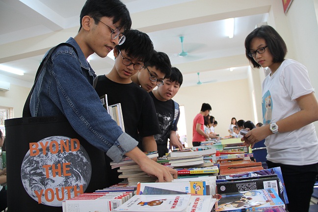 Mọt sách và những thông điệp hoàn thiện bản thân, khám phá thế giới