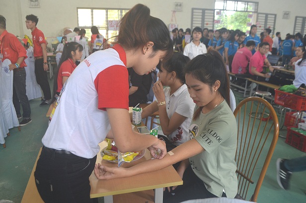 Ngày hội hiến máu của Đại học Công nghiệp Dệt May Hà Nội