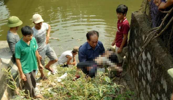 Hà Nam: Va chạm với tàu hoả, 2 mẹ con tử vong thương tâm