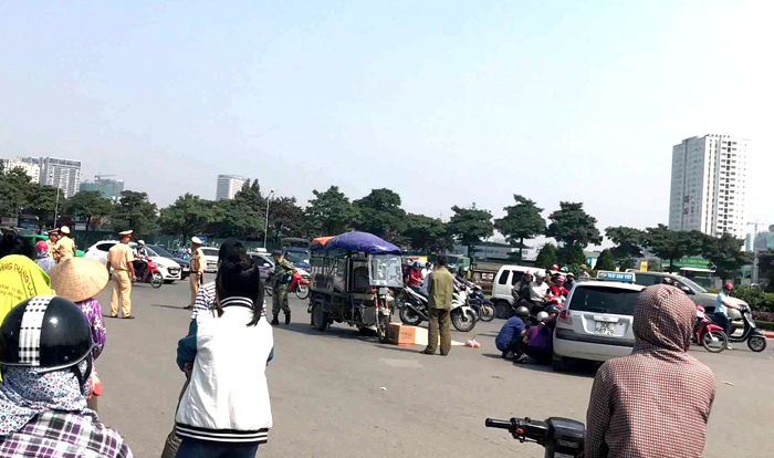 Hà Nam: Va chạm với tàu hoả, 2 mẹ con tử vong thương tâm