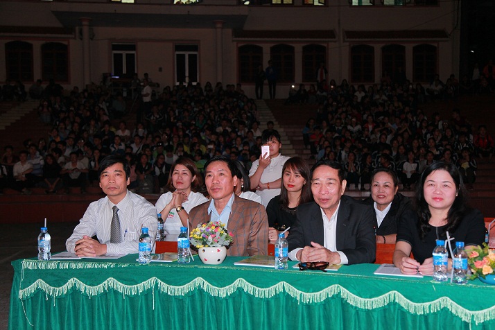 Gala phát động cuộc thi “Chung tay với ứng phó với biến đổi khí hậu” tại trường Đại học Thái Nguyên