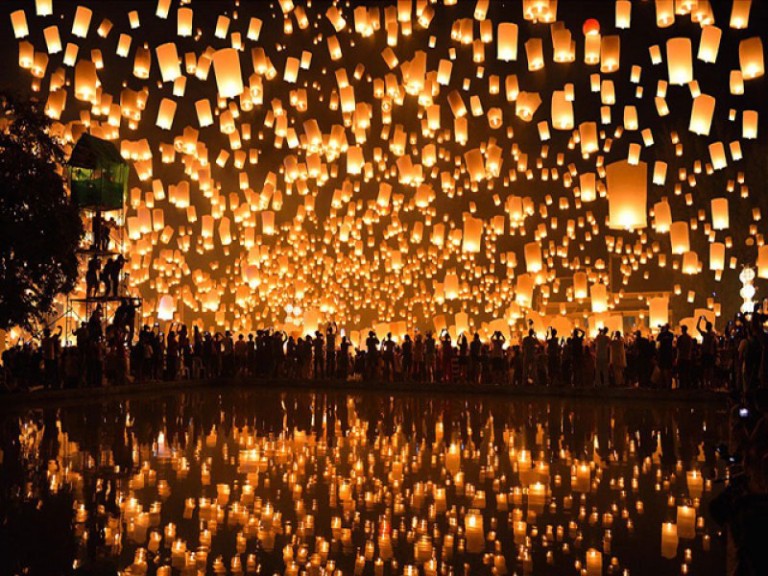 Khoảng 700 người tham dự lễ hội Diwali 2017 tại Hà Nội