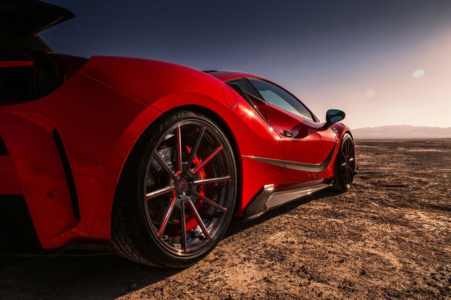 Siêu xe Ferrari 488 GTB trở nên đặc biệt hơn nhờ Creative Bespoke
