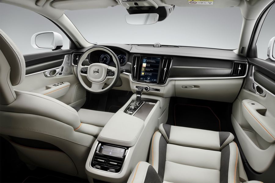Volvo giới thiệu phiên bản bảo vệ môi trường V90 Cross Country Ocean Race