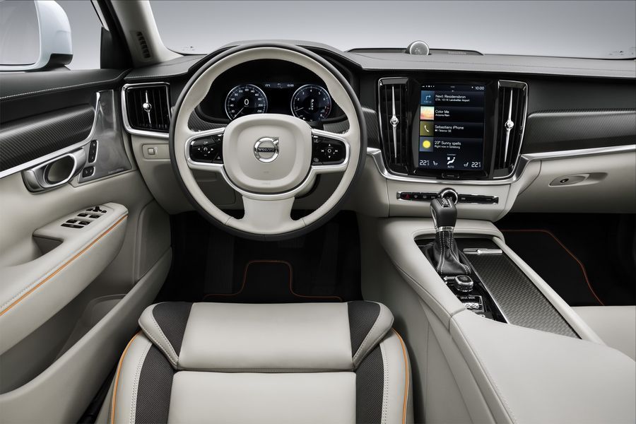 Volvo giới thiệu phiên bản bảo vệ môi trường V90 Cross Country Ocean Race