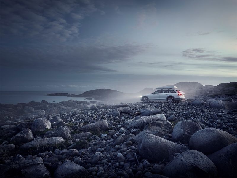 Volvo giới thiệu phiên bản bảo vệ môi trường V90 Cross Country Ocean Race