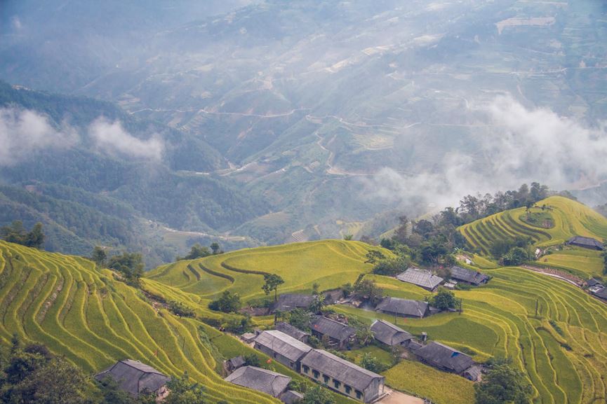 Ruộng bậc thang Hoàng Su Phì nằm trên địa bàn 6 xã là: Bản Luốc, Sán Sả Hồ, Bản Phùng, Hồ Thầu, Nậm Ty và Thông Nguyên.