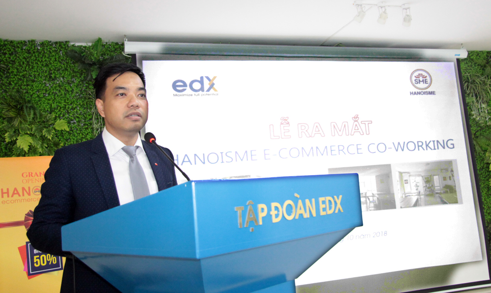 Đồng chí Mạc Quốc Anh, Phó Chủ tịch kiêm Tổng Thư ký Hiệp hội Doanh nghiệp nhỏ và vừa TP Hà Nội phát biểu tại lễ ra mắt  