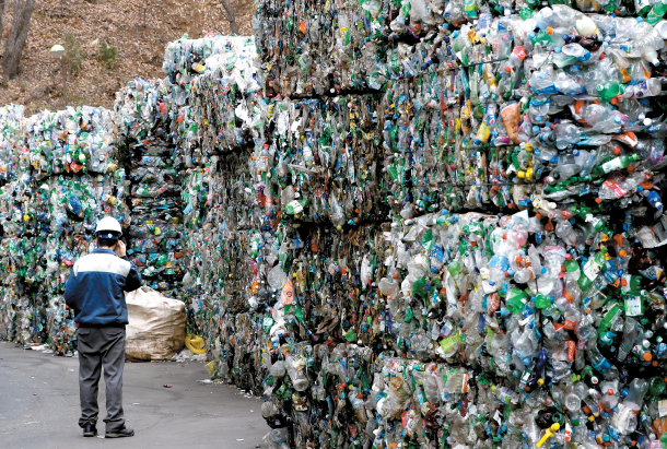 Hàn Quốc “chiến đấu” với rác thải nhựa