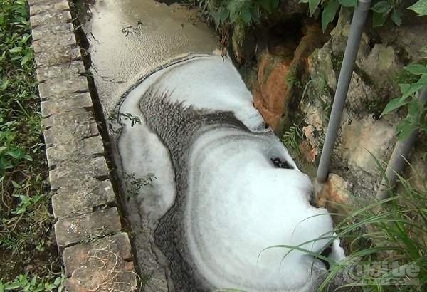 Một cơ sở sản xuất hàng may mặc ở Hải Dương bị xử phạt vì xả thải vượt quy chuẩn.