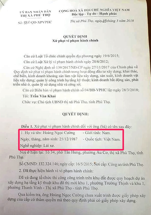 Theo quyết định xử phạt vi phạm thì chủ nhân của những quần thể biệt thự anh Hoàng Ngọc Cường, nghề nghiệp lái xe