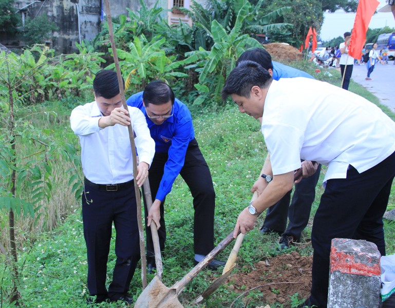 Ngày hội trồng cây “Hạnh phúc xanh”