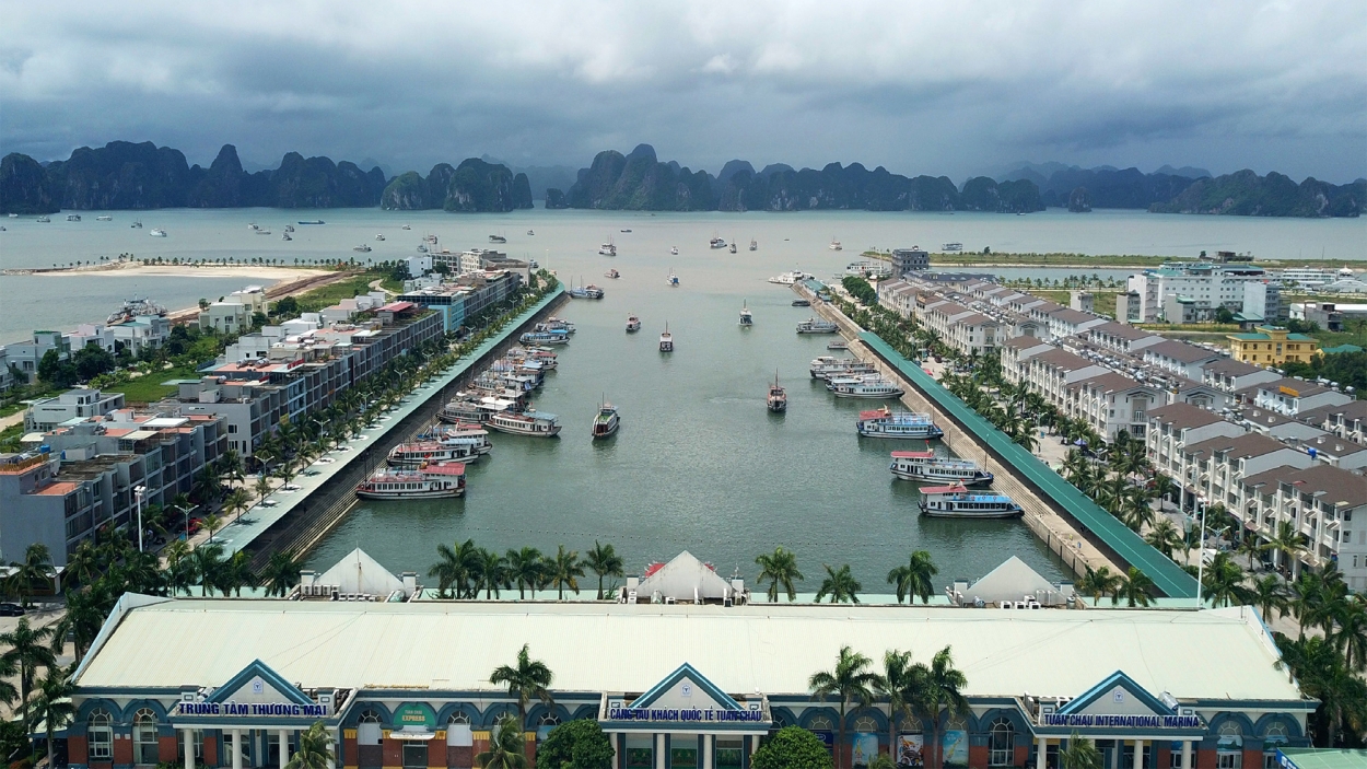 Cảng tàu khách quốc tế Tuần Châu 1