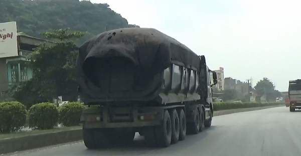 Binh đoàn xe Vũ Đình, Long Sơn chở quá tải tàn phá QL1A