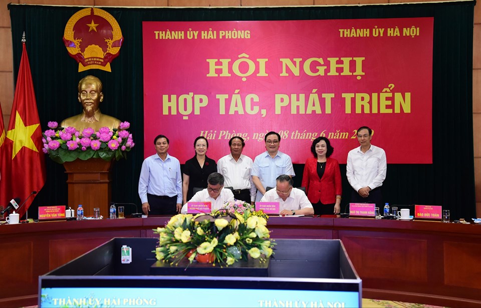 Phát huy vai trò trung tâm và tinh thần “Hà Nội vì cả nước…”