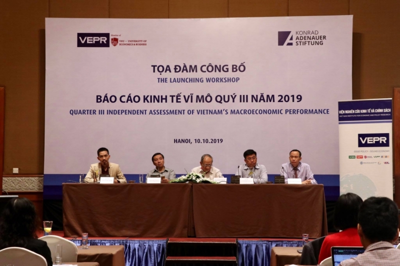 Kinh tế Việt Nam 2019 dự báo tăng trưởng 7,05%