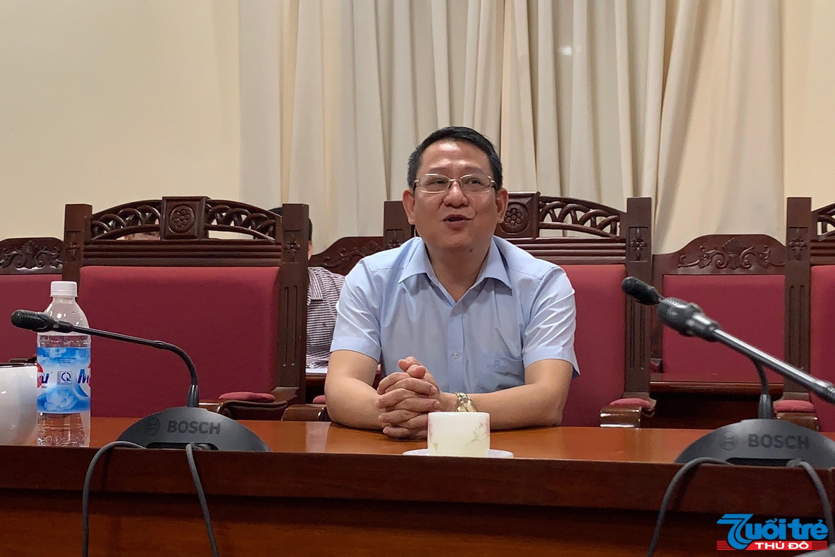 Ông Hoàng Anh Tuấn – Phó Chủ tịch UBND huyện Mê Linh tại buổi làm việc với Pv báo Tuổi trẻ Thủ đô.
