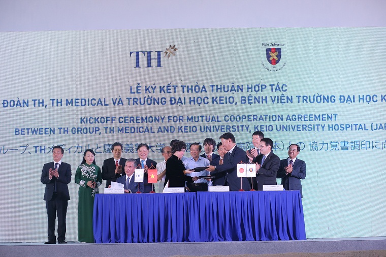 Lễ ký kết thỏa thuận hợp tác giữa tập đoàn TH, TH Medical, Trường Đại học Keio &amp; Bệnh viện Keio về quản lý, vận hành dự án.