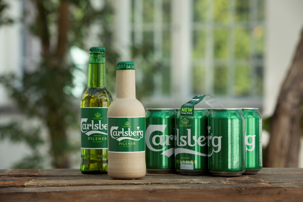 Carlsberg tiền gần hơn tới việc hiện thực hóa chai bia “giấy” đầu tiên trên thế giới