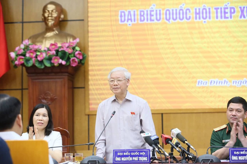 Tổng Bí thư, Chủ tịch nước Nguyễn Phú Trọng phát biểu tại buổi tiếp xúc cử tri 3 quận: Ba Đình, Hoàn Kiếm, Tây Hồ.