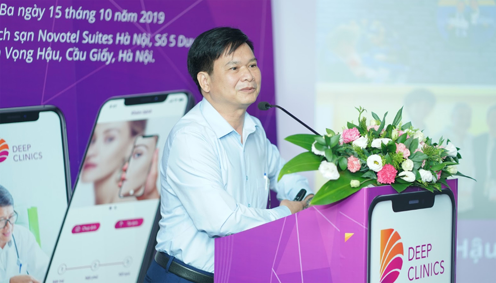 PGS.TS Phạm Hoàng Khâm - Nguyên Chủ nhiệm khoa Da liễu bệnh viện 103, Giám đốc Y khoa DeepClinics chia sẻ tại sự kiện