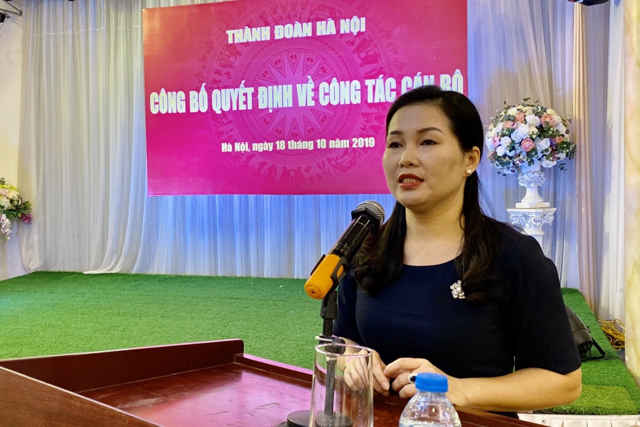 Tân Giám đốc Cung Thanh niên Hà Nội Dương Việt Hà phát biểu nhận nhiệm vụ.
