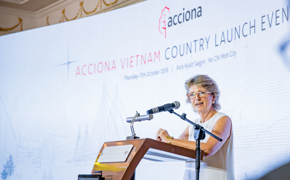 Bà Maria Jesus Figa Lopez Palop, Đại sứ Tây Ban Nha phát biểu tại buổi Lễ ra mắt công ty ACCIONA