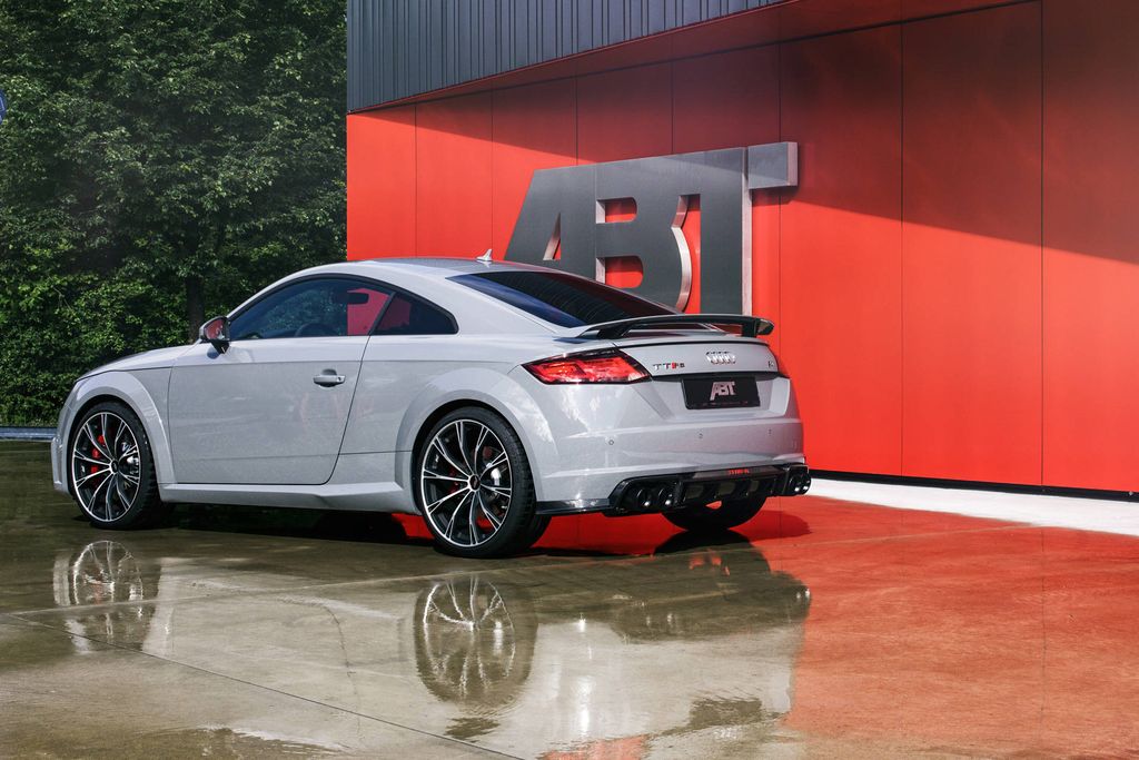 Dưới bàn tay ABT, Audi TT RS tái xuất 